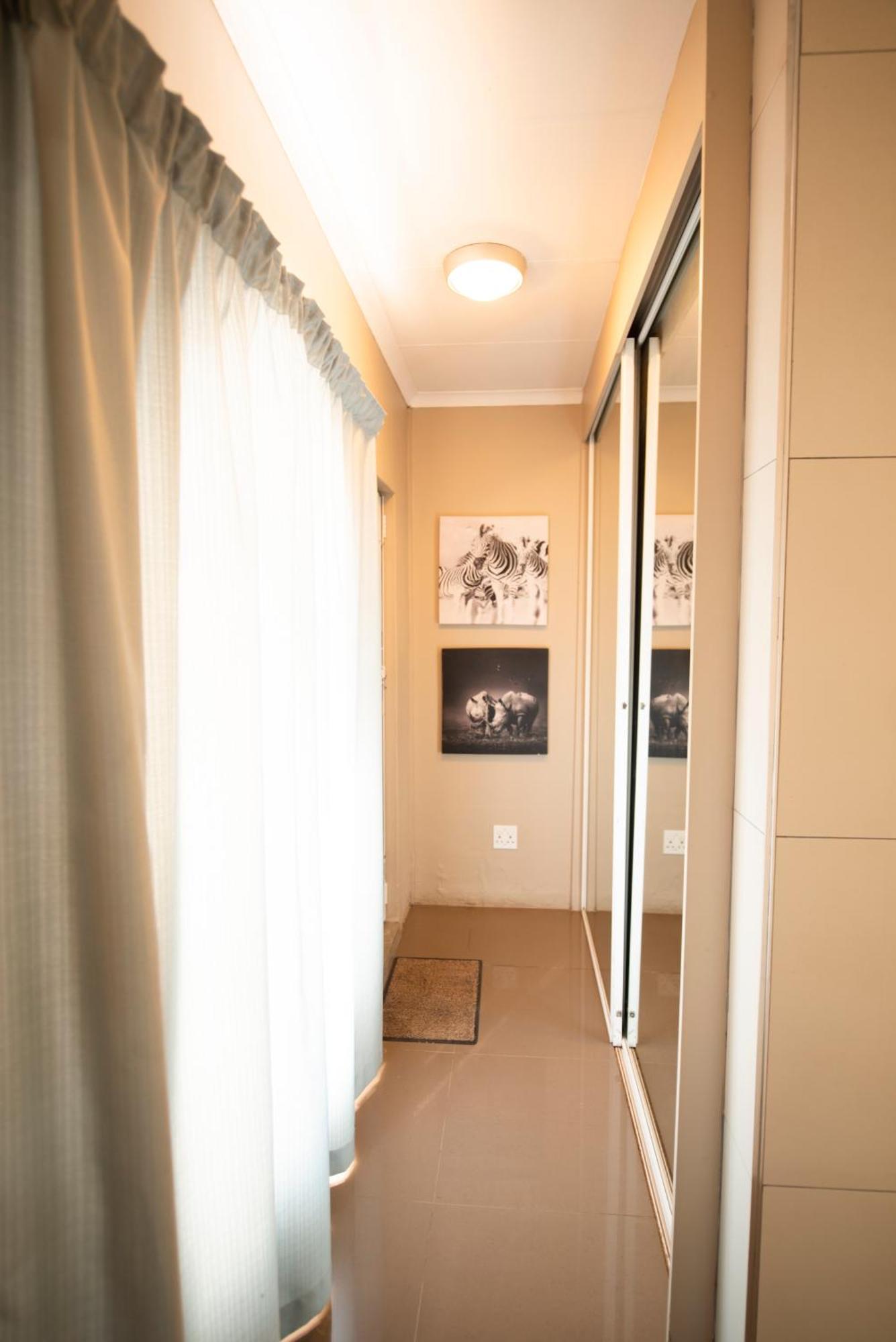 Meadowbrook Guesthouse Pretoria-Noord Eksteriør bilde